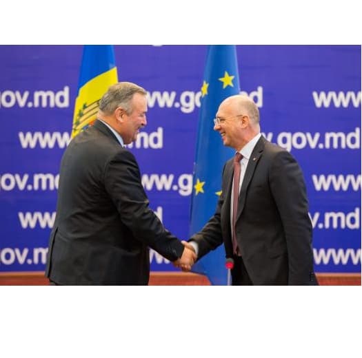 Guvernul, în dialog cu sindicatele