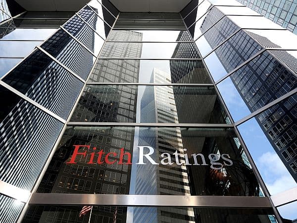 Fitch повысило рейтинги Греции