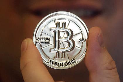 Австралийский онлайн-банк биткоинов обворовали на миллион долларов