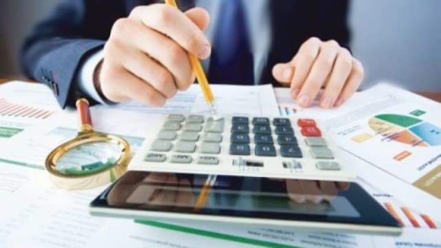 Moldovenii îşi pot depune deja declaraţiile pe venit pentru anul 2013. Inspectorii fiscali promit că vor fi cu ochii pe banii contribuabililor