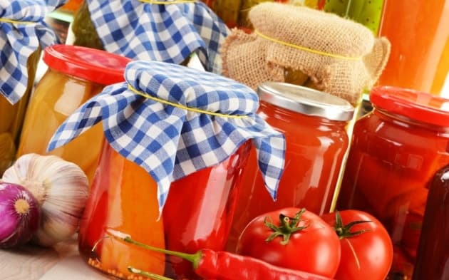 Ministerul Agriculturii va ajuta producătorii de conserve din Moldova