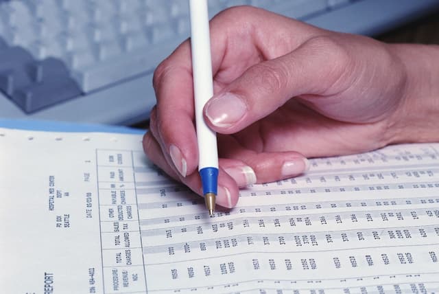 Акции коммерческих банков можно будет вносить в уставный капитал коммерческих предприятий