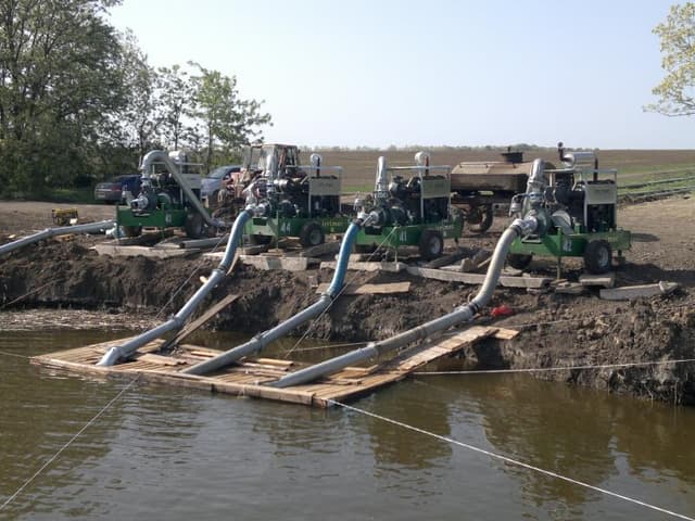 Deținătorii lacurilor vor permite accesul la apă pentru necesitățile comunității