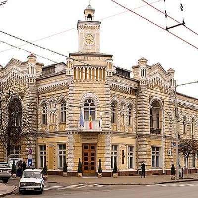Pentru infrastructura rutieră în Chişinău sunt alocate 380 mil. lei