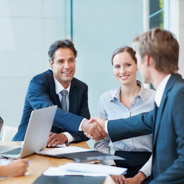 Пересмотр стоимости контрактов о госзакупках сроком более одного года