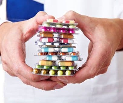 Mai multe tipuri de medicamente s-au scumpit, altele sunt mai ieftine