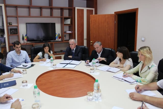 Comunicat de presă: Banca Mondială, alături de FMI, susține proiectul de centralizare a SFS