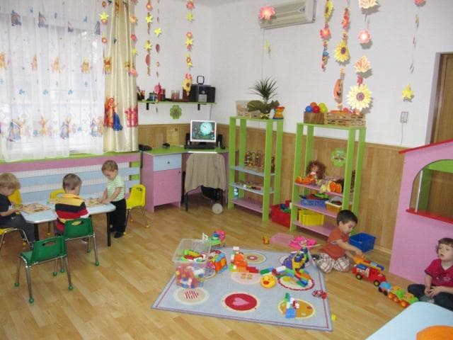 Instituţiile preşcolare din RM, susținute de Guvernul României
