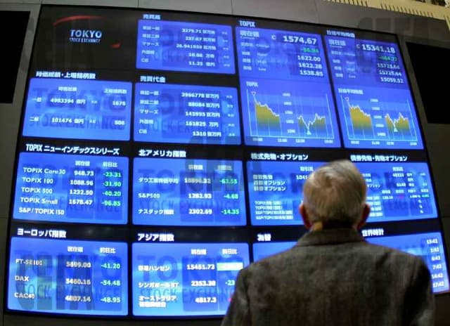 Общий объем биржевых сделок на вторичном рынке сократился на 23,6%