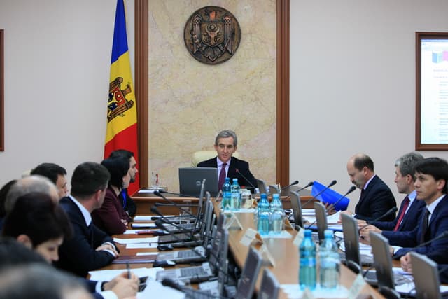 Exportatorii moldoveni vor putea depune declarație vamală electronică