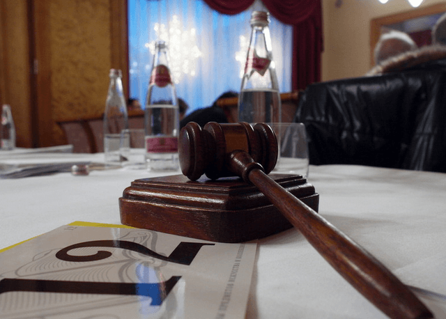 Au fost suspendate licitaţiile de vînzare a proprietăţii de stat