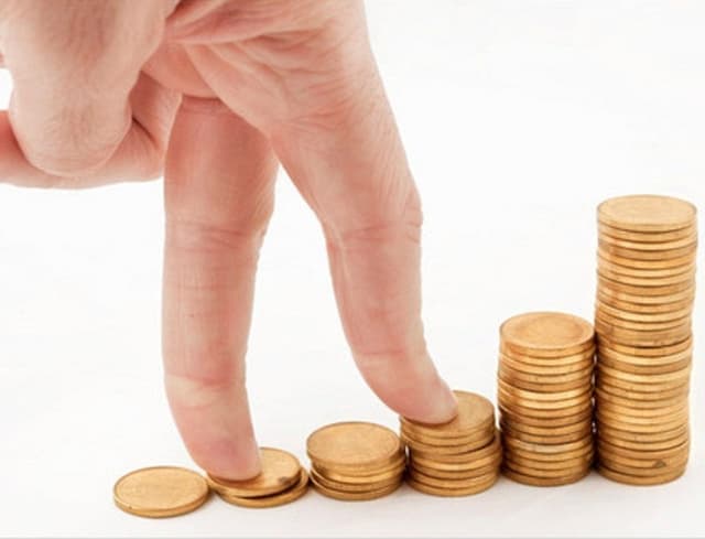 Legea ce prevede majorarea salariilor tarifare, publicată