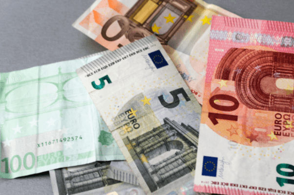 5 milioane de euro pentru creditarea achiziției strugurilor tehnici