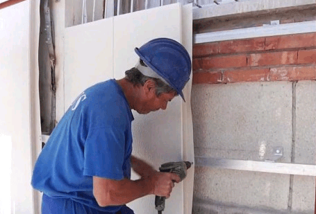 25 de milioane de euro pentru termoizolarea clădirilor, inclusiv a blocurilor locative