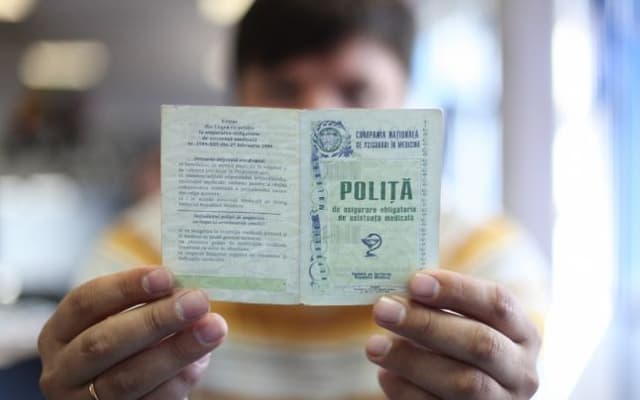 Precizări referitoare la perioada de valabilitate a poliţei medicale