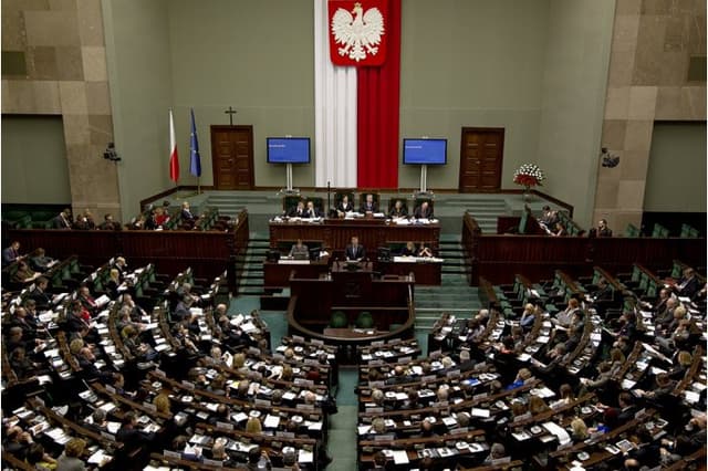 Polonia a ratificat Acordul de Asociere dintre R. Moldova şi UE