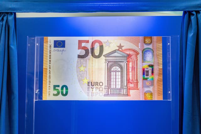 Banca Centrala Europeana a dezvaluit noua bancnota de 50 de euro