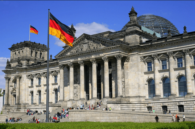 Economia germană se răceşte pe final de an, estimează Bundesbank