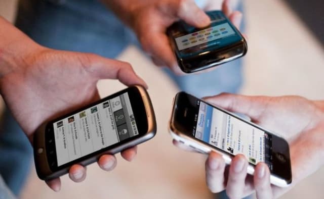 Tarifele de roaming în UE ar putea să nu mai fie eliminate