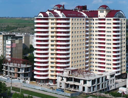 Piaţa imobiliară dă semne de revenire