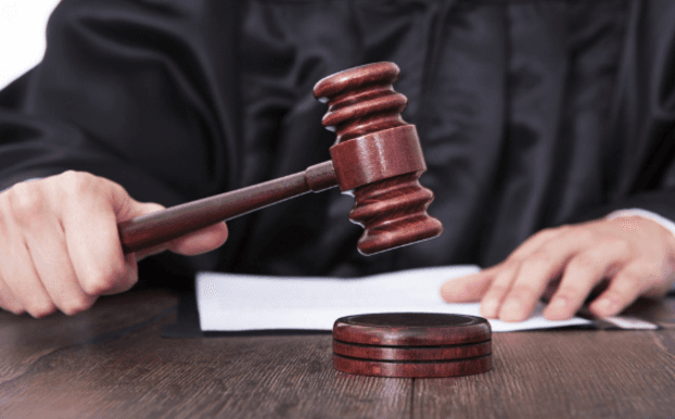 24 de pachete de acțiuni ale întreprinderilor de stat, scoase la licitație