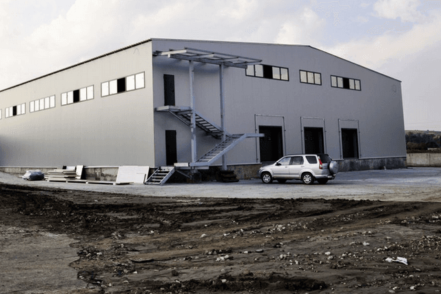 Lucrările de construcție a casei de ambalare a strugurilor de la Costești s-au finalizat