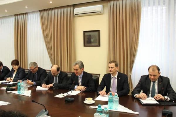 Moldova și FMI discută măsurile de asigurare a stabilității financiare a țării