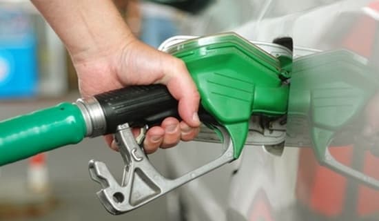Asociaţia Patronală a Industriei Turismului cere reduceri la carburanţi
