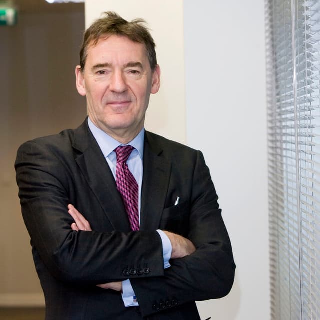 Почему «Большая семёрка» равна нулю