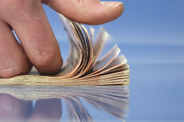 Изменения к Налоговому кодексу: вступили в силу положения «закона о 2%»