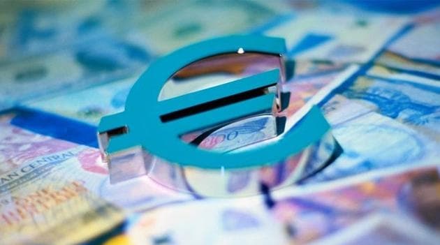 Греции потребуется не менее 50 млрд евро для стабилизации экономики