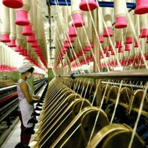 Sporul  producţiei industriale a depăşit 8%