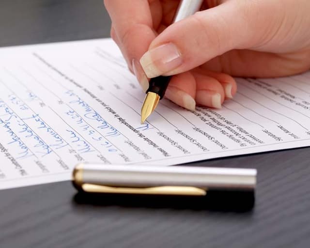 Cum îmi descriu obiectivul în CV şi cum îmi aleg profesia potrivită