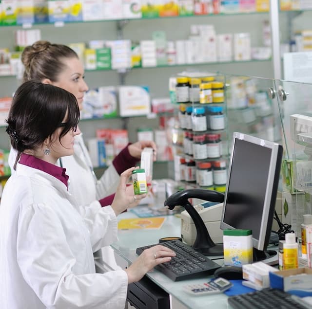 Facilități fiscale pentru farmaciile din mediul rural