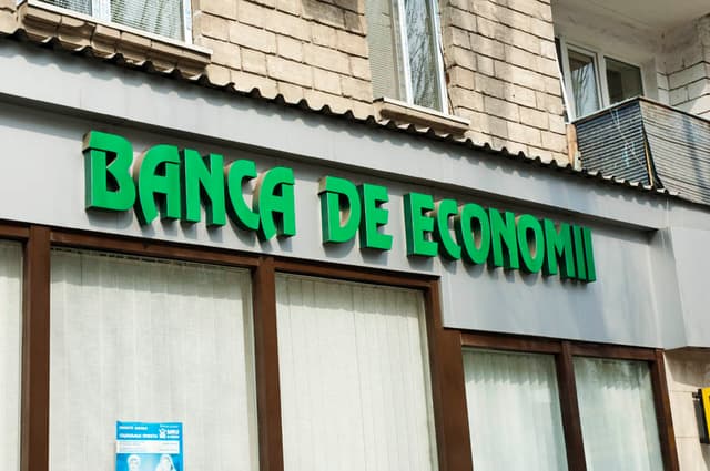 Поставщики услуг прекращают принимать оплату через BEM