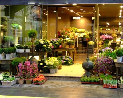 11 cazuri de comerţ ilicit depistat la piețele de flori din municipiul Chișinău