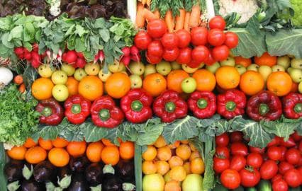 Польша попросит ЕС компенсировать потери на рынке РФ от запрета на ввоз фруктов и овощей