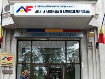 România: Fiscul a plătit mii de euro pentru sigle noi