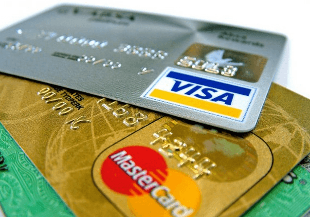 Операции с картами банков, находящихся под спецадминистрированием, будут заблокированы