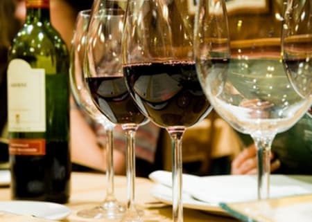 Privind unele aspecte ce țin de aplicarea scutirii de accize a distilatelor pe bază de vin, nr.(26-08/2-11/1-1/3095/8427)37 din 12.11.2014