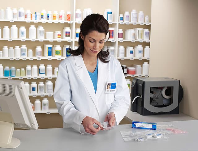 Parlamentul a adoptat modificări la Legea cu privire la activitatea farmaceutică