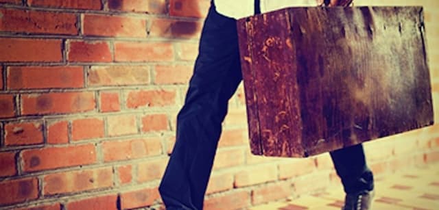 Moldovenii rămași fără casă după emigrare vor putea trăi la un centru de plasament