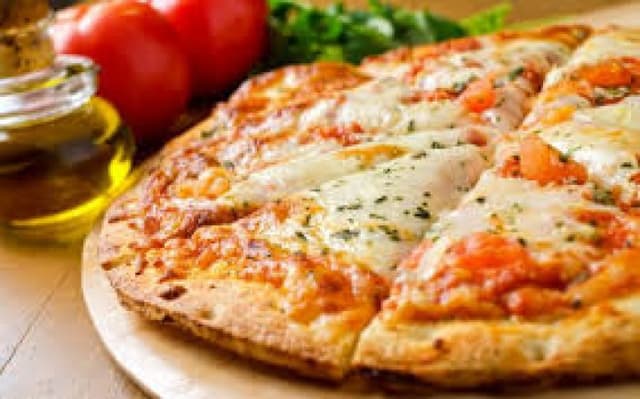Amendă de 58.000 lei pentru o rețea de pizzerii din Chișinău