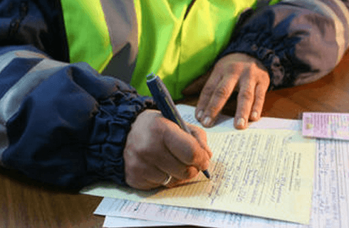 Автовладельцам могут отменить скидки за быструю оплату штрафа