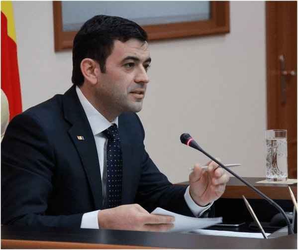 Габурич представит парламенту пакет законов, за которые правительство взяло на себя ответственность