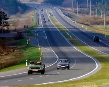 Белорусов заставят платить за возможность ездить по дорогам