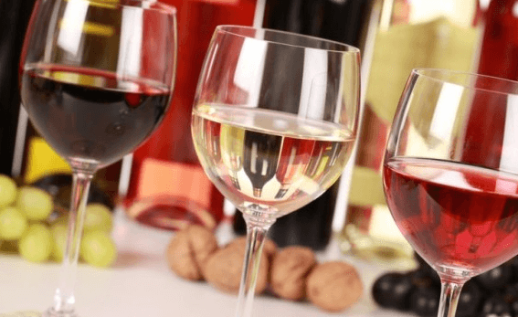 Trei mărci de vin din Moldova, selectate pentru import de Societatea de stat pentru alcool din Quebec