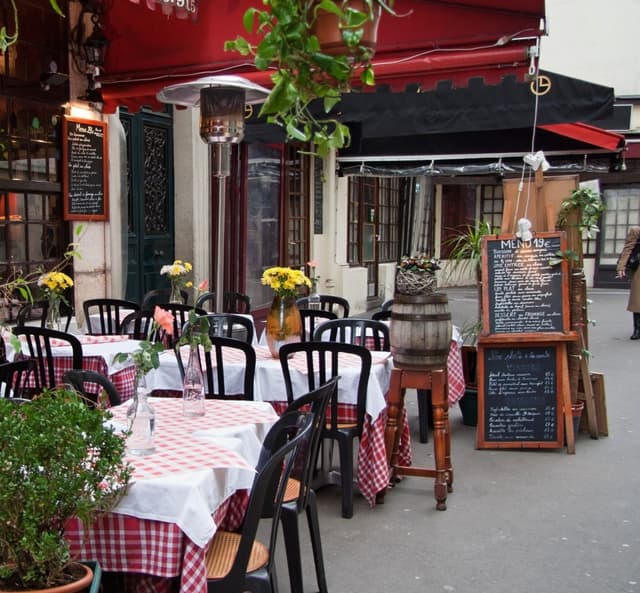 Activitatea de comerț în mun.Chișinău: autoritățile simplifică procedurile