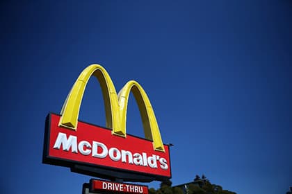 Париж заподозрил McDonald's в сокрытии от налогов трех миллиардов долларов