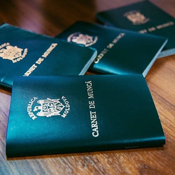 Scanarea carnetelor de muncă: următorii 1524 de plătitori